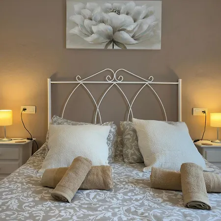 Holiday home Casita La Celestina *